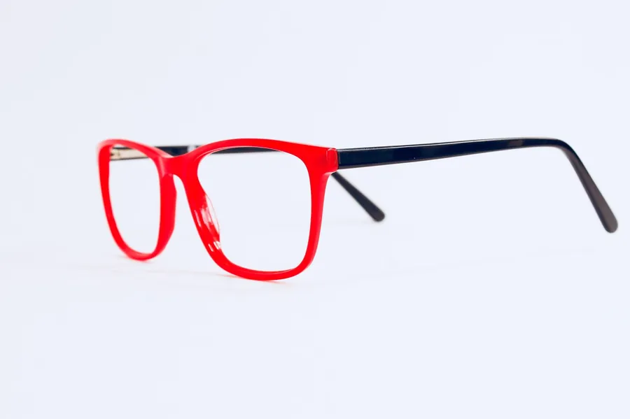 Marco rectangular rojo y negro